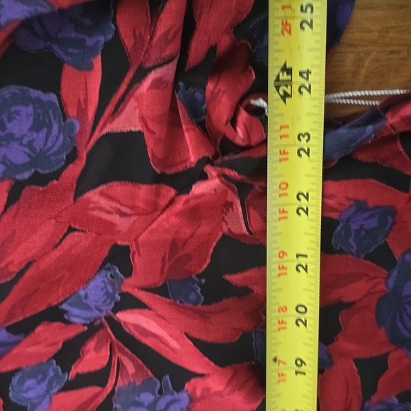 WORTHINGTON WOMEN'S PETITE SIZE RED & PURPLE FLORAL BLOUSE SIZE PXL - Picture 11 of 16